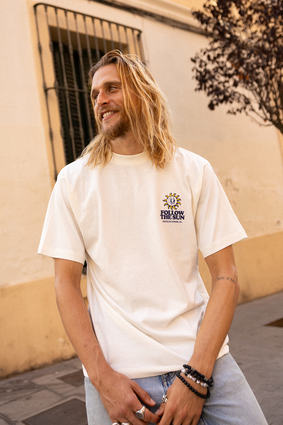 Let's get lost | Tee