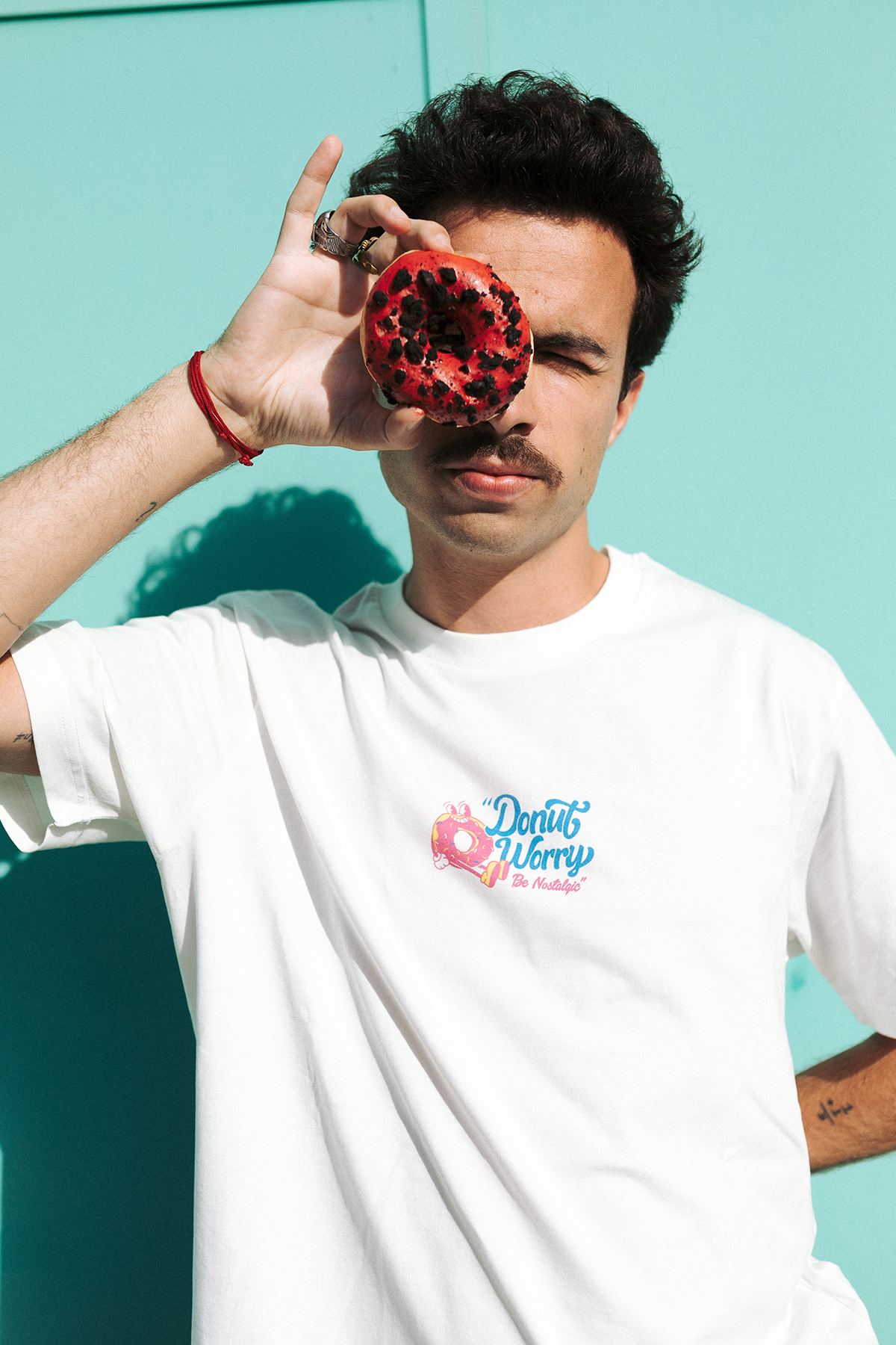Donut Worry | Camiseta OffWhite