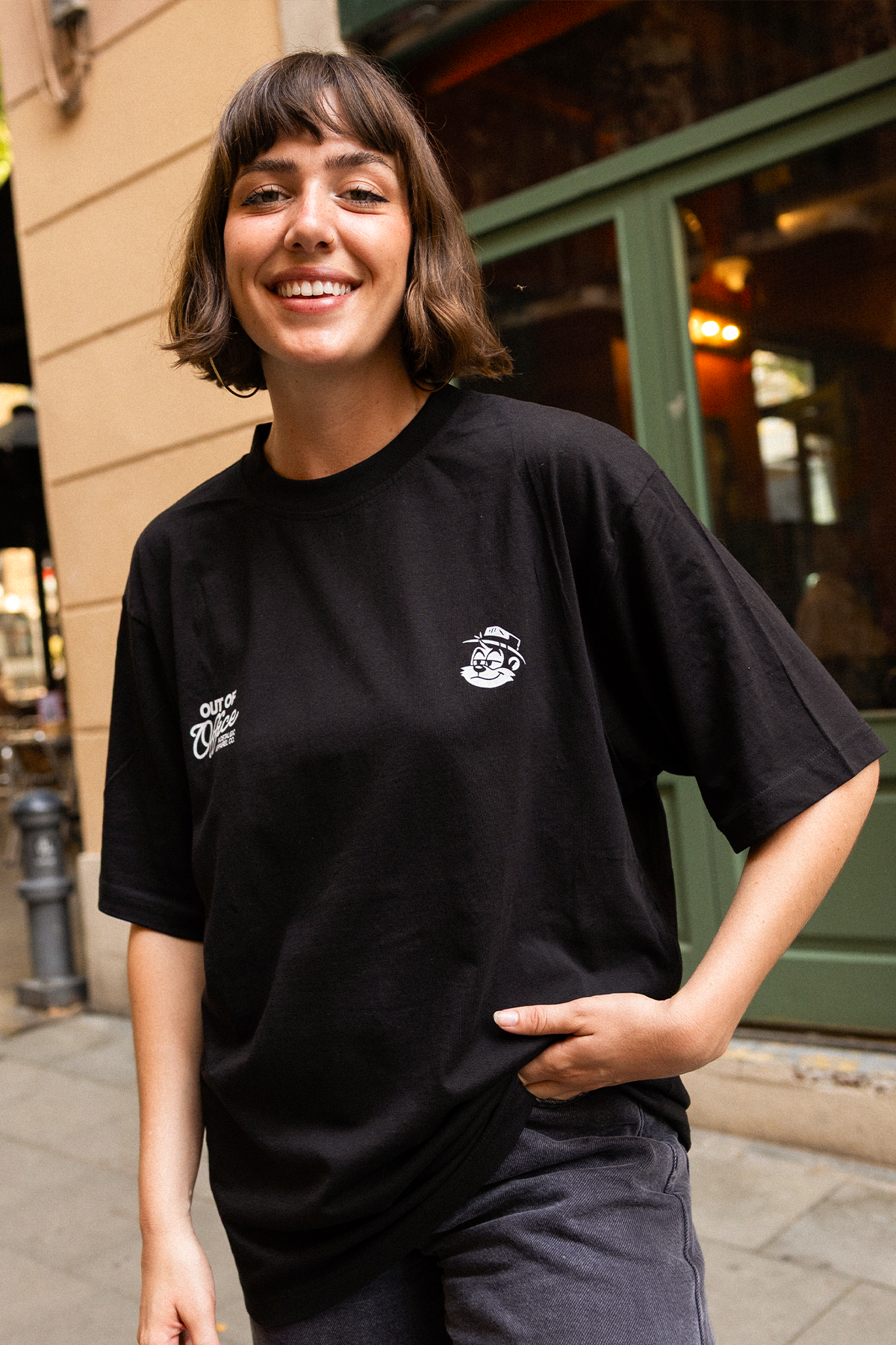 Out of office. No return | Tee